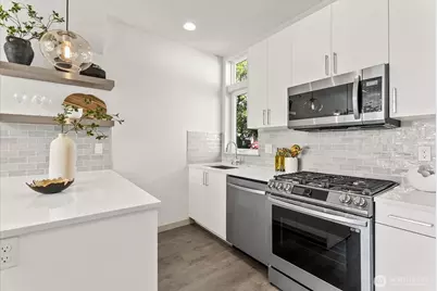 966 N Allen Place, Seattle, WA 98103 - Photo 13