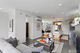 3918 S Hudson St, Seattle, WA 98118 - Photo 9