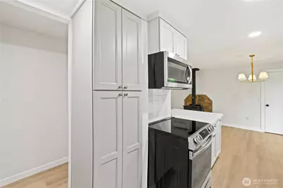 19308 65th Street E, Bonney Lake, WA 98391 - Photo 11