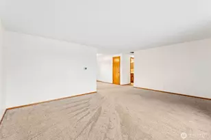 1310 21st St SE, Auburn, WA 98002 - Photo 7