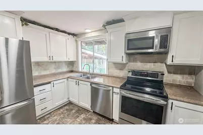 7802 Royal Oak Drive SE, Olympia, WA 98503 - Photo 11