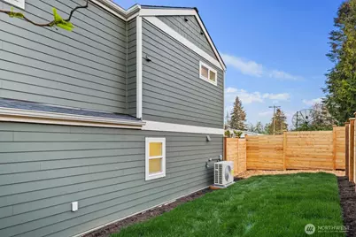 7134 34th Avenue SW, Seattle, WA 98126 - Photo 31