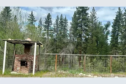 400 Bluff Street, Winthrop, WA 98862 - Photo 25