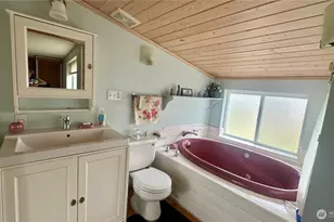 400 Bluff St, Winthrop, WA 98862 - Photo 19
