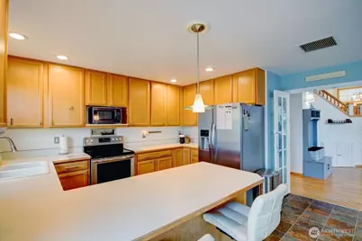 1711 25th H Court, Anacortes, WA 98221 - Photo 7