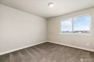 205 SW 4th Ln, Oak Harbor, WA 98277 - Photo 19