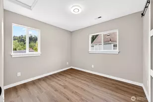 307 Bridge St SE, Orting, WA 98360 - Photo 11
