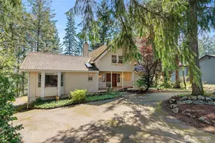 30 E Rainier Dr, Allyn, WA 98524 - Photo 31