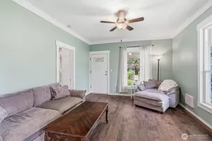 430 Carnine Rd, Castle Rock, WA 98611 - Photo 3