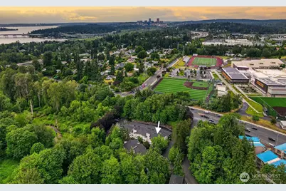 4515 125th Avenue SE #B306, Bellevue, WA 98006 - Photo 1