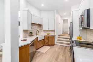 11423 NE 86th St, Kirkland, WA 98033 - Photo 17