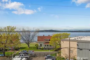 3142 Alki Ave SW, Seattle, WA 98116 - Photo 1
