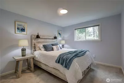 13528 95th Avenue NE, Kirkland, WA 98034 - Photo 17