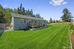 355 E Bon Air Dr, Coupeville, WA 98239 - Photo 21