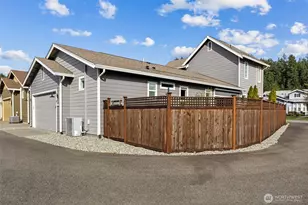 19115 144th St E, Bonney Lake, WA 98391 - Photo 19