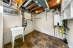 7515 17th Ave NW, Seattle, WA 98117 - Photo 23