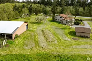 987 E Crescent Harbor Rd, Oak Harbor, WA 98277 - Photo 39