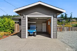 8145 Sandy Hook Ter, Clinton, WA 98236 - Photo 27