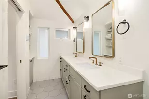 4220 NE 85th St, Seattle, WA 98115 - Photo 21
