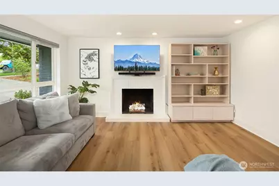4220 NE 85th Street, Seattle, WA 98115 - Photo 9