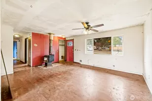 31 Sunrise Pl, Port Angeles, WA 98362 - Photo 9