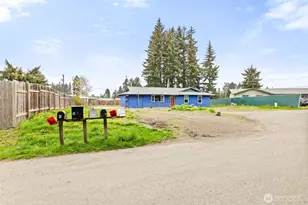 31 Sunrise Pl, Port Angeles, WA 98362 - Photo 5