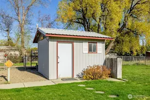 204 N Mason St, Kittitas, WA 98934 - Photo 33