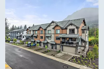 1890 SE 12th Street #706, North Bend, WA 98045 - Photo 3