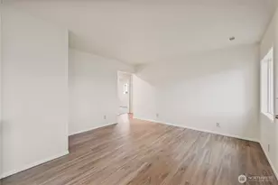 1123 7th Ave, Longview, WA 98632 - Photo 3