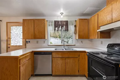 5517 E 99th St Ct #58, Puyallup, WA 98373 - Photo 9