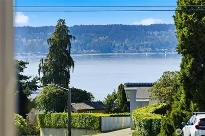 1273 S Jackson Avenue, Tacoma, WA 98465 - Photo 1