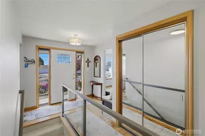 1273 S Jackson Avenue, Tacoma, WA 98465 - Photo 9