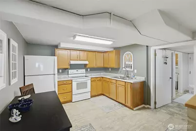 1273 S Jackson Avenue, Tacoma, WA 98465 - Photo 27
