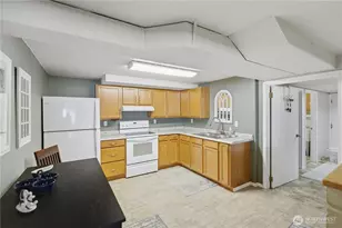 1273 S Jackson Ave, Tacoma, WA 98465 - Photo 27