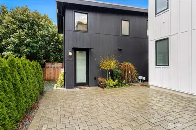 2528 27th Avenue W, Seattle, WA 98199 - Photo 19