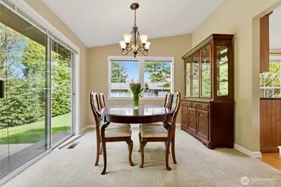 6713 113th Place SE, Bellevue, WA 98006 - Photo 7