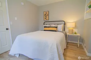 562 W Lake Samish Dr, Bellingham, WA 98229 - Photo 29