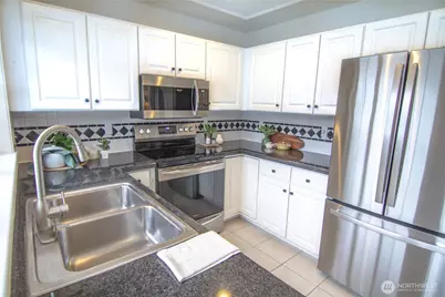 562 W Lake Samish Drive, Bellingham, WA 98229 - Photo 5