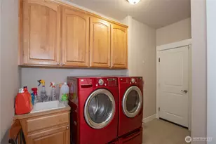 3930 Cameron Dr NE, Lacey, WA 98516 - Photo 11