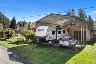 210 Kelly Rd, Brinnon, WA 98320 - Photo 9