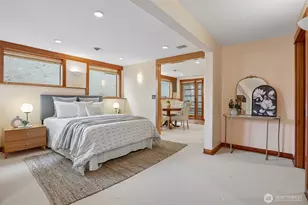 1514 NE 70th St, Seattle, WA 98115 - Photo 31