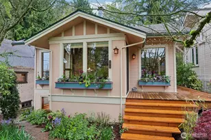 1514 NE 70th St, Seattle, WA 98115 - Photo 3