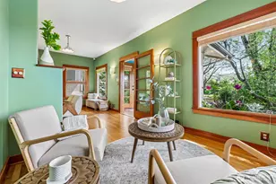 1514 NE 70th St, Seattle, WA 98115 - Photo 11