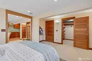 1514 NE 70th St, Seattle, WA 98115 - Photo 33