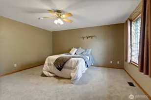 800 19th Ave SE, Puyallup, WA 98372 - Photo 17