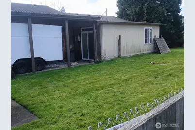 1110 22nd Street Pl NW, Puyallup, WA 98371 - Photo 5