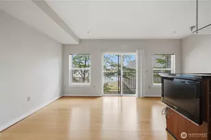 1026 NE 65th St, Seattle, WA 98115 - Photo 5