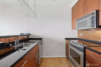1026 NE 65th Street #A302, Seattle, WA 98115 - Photo 7