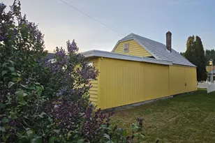 424 E 1st St, Cle Elum, WA 98922 - Photo 33