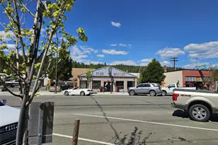 424 E 1st St, Cle Elum, WA 98922 - Photo 5